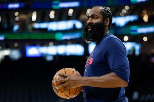 霍勒迪：哈登的得分能力非比寻常 联盟专门为他修改了规则