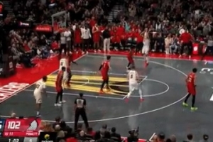 大心脏！阿隆-戈登关键中投命中 帮助掘金占据主动