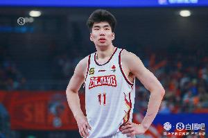 目前在西乙打球 媒体人：余嘉豪将暂时离队 回国参加全运会