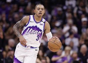 今天是头号得分手！基昂特-乔治16中9&13罚11中砍下31分5板4助