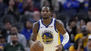 吉米：我告诉库明加状态会有起伏保持平常心 我邀请他去家里吃饭