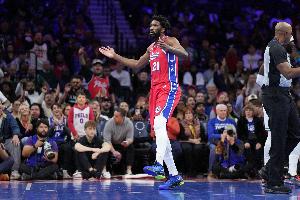 不打凯尔特人！恩比德膝伤问题将缺席今天对阵绿军的比赛！