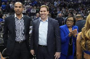 Shams：杜蒙当然要担责 人们都说听了哈里森的提议就该马上解雇他