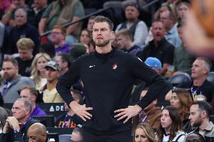 一味求快上限不高！开拓者的快打旋风被火箭的巨星+双高轻松破解