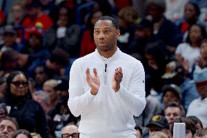 队记：老板看好威利·格林的潜力 但球队其他人质疑其决策和轮换